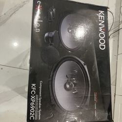 New Kenwood Excelon KFC-XP6902C