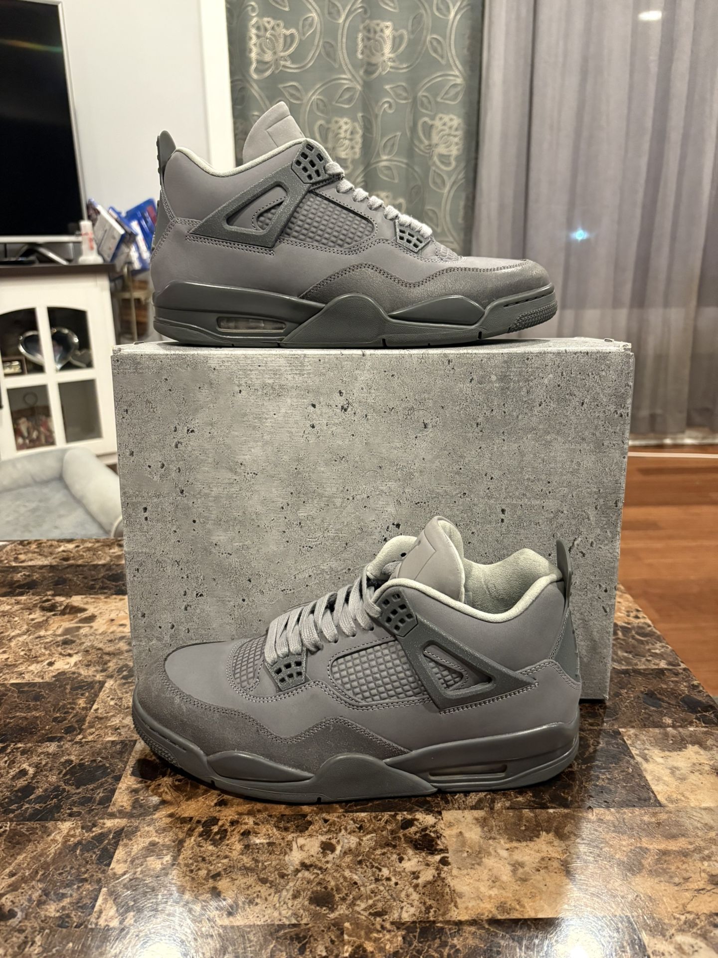 Jordan 4 “Wet Cement”