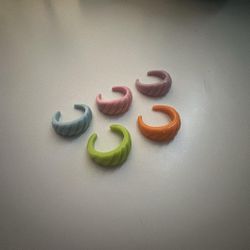 5 Pieces of Multicolor Rings 
