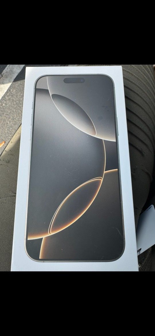 iPhone 16 Pro Max