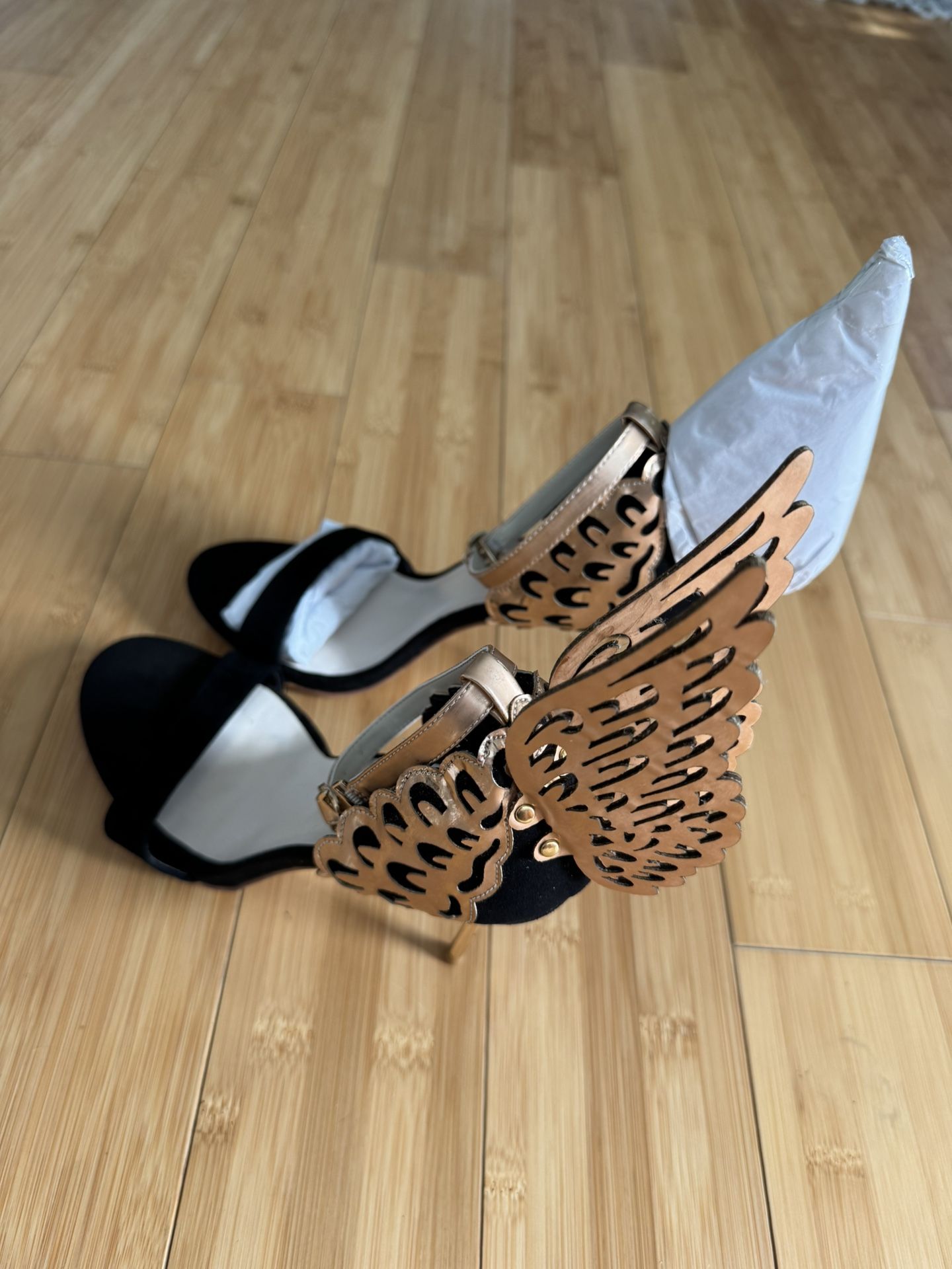 NWOT Glam Black & Gold Winged/Butterfly High Heel Sandals - Size 39 (Runs Small, more like 37/38)