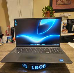 Dell Inspiron 15 3520 Touchscreen Laptop Intel Core i5 😃16GB Ram 512GB SSD