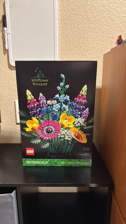 Lego Wildflower Bouquet