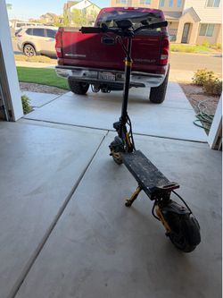 IEnyrid ES1 Electric Scooter