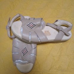 Women's Sandals Size 6M • by SAS TRIPAD COMFORT 