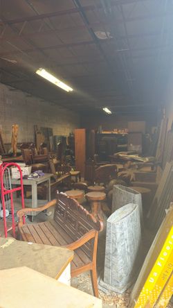 HUGE STORAGE SALE// MSG FOR ADDRESS