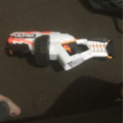 Toy 