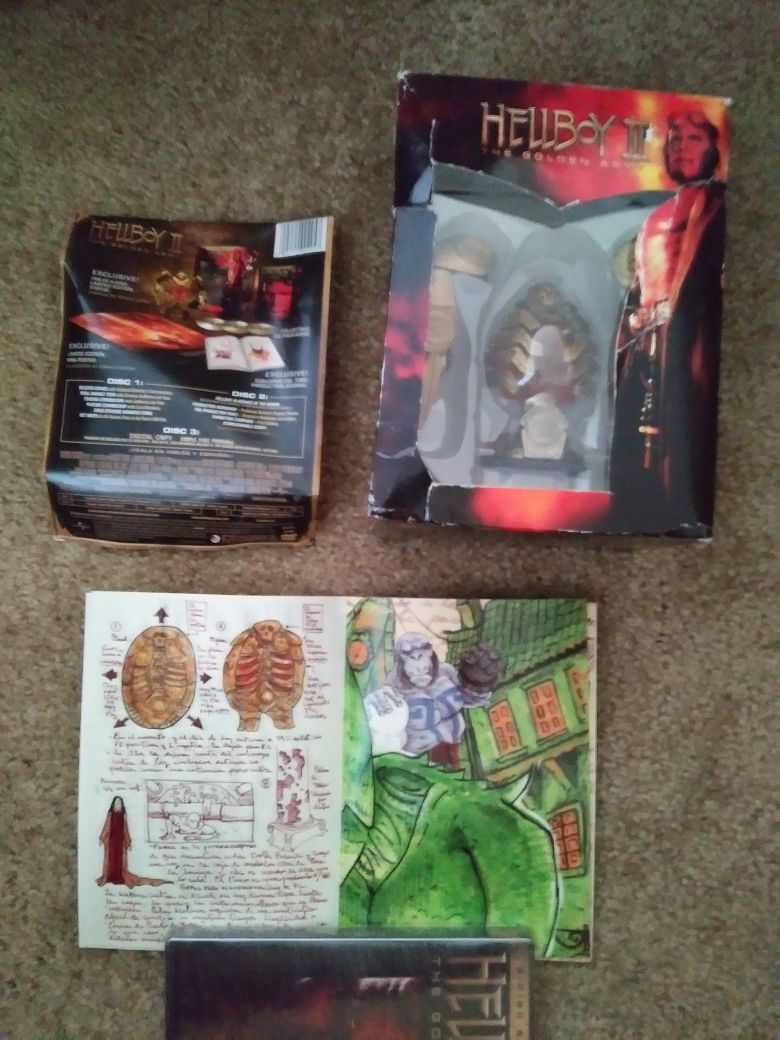 Hellboy 2 The Golden Army Deluxe boxset