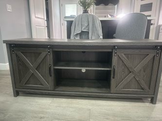 Tv stand