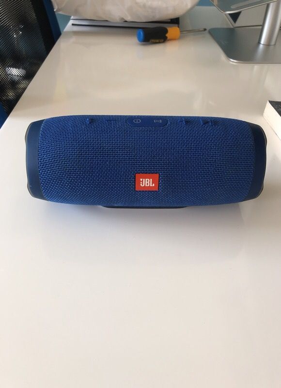 JBL Charge 3 waterproof speaker