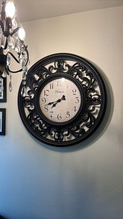 Kensa 30 inch wall clock