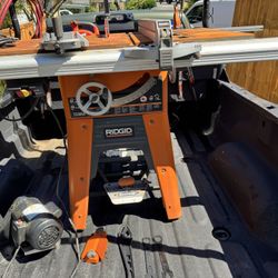 RIDGID TABLE SAW