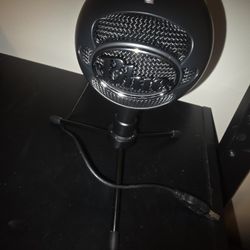 Snowball iCE
Plug-and-Play USB Microphone