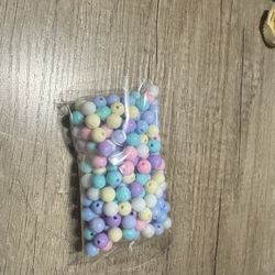 Round Plastic Pastel Beads