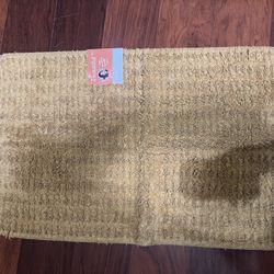Beautiful Cotton Bath Rug by Drew Barrymore, Amber Yellow, 20x34" Brand New $12 Meet Up In Irving @dfwgoods 