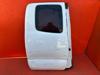 2016 - 2023 TOYOTA TACOMA ACCESS CAB RIGHT PASSENGER SIDE REAR DOOR ASSEMBLY OEM