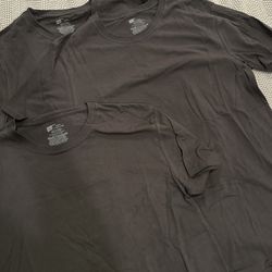 Hanes Men’s Black Shirts 3 Pack Medium 