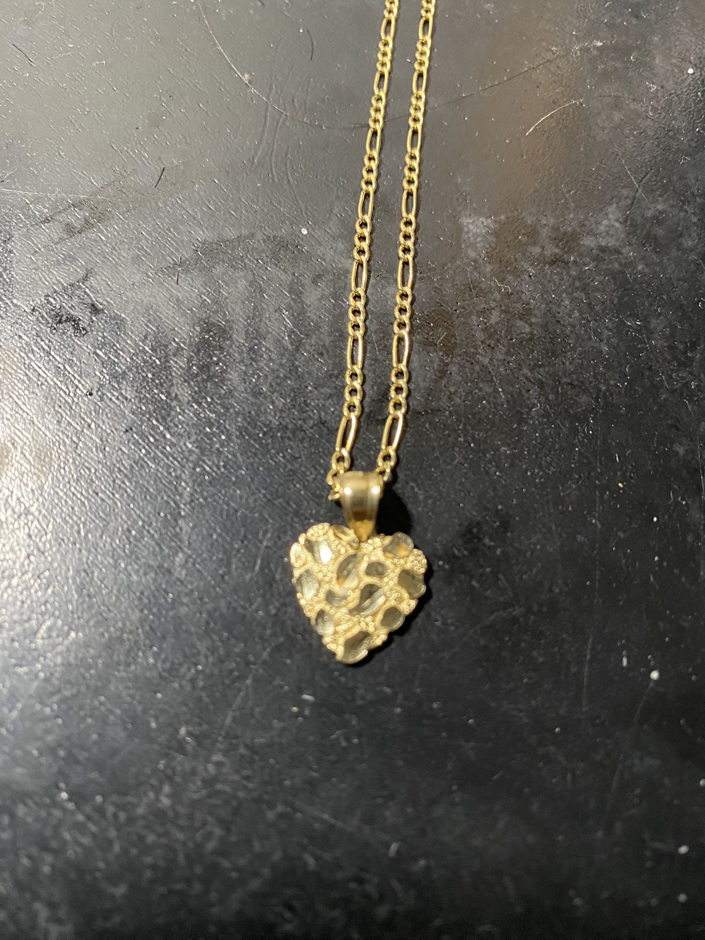 10k Gold Necklace 