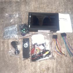 Touchscreen Car Stereo CarPlay/android Auto 7”