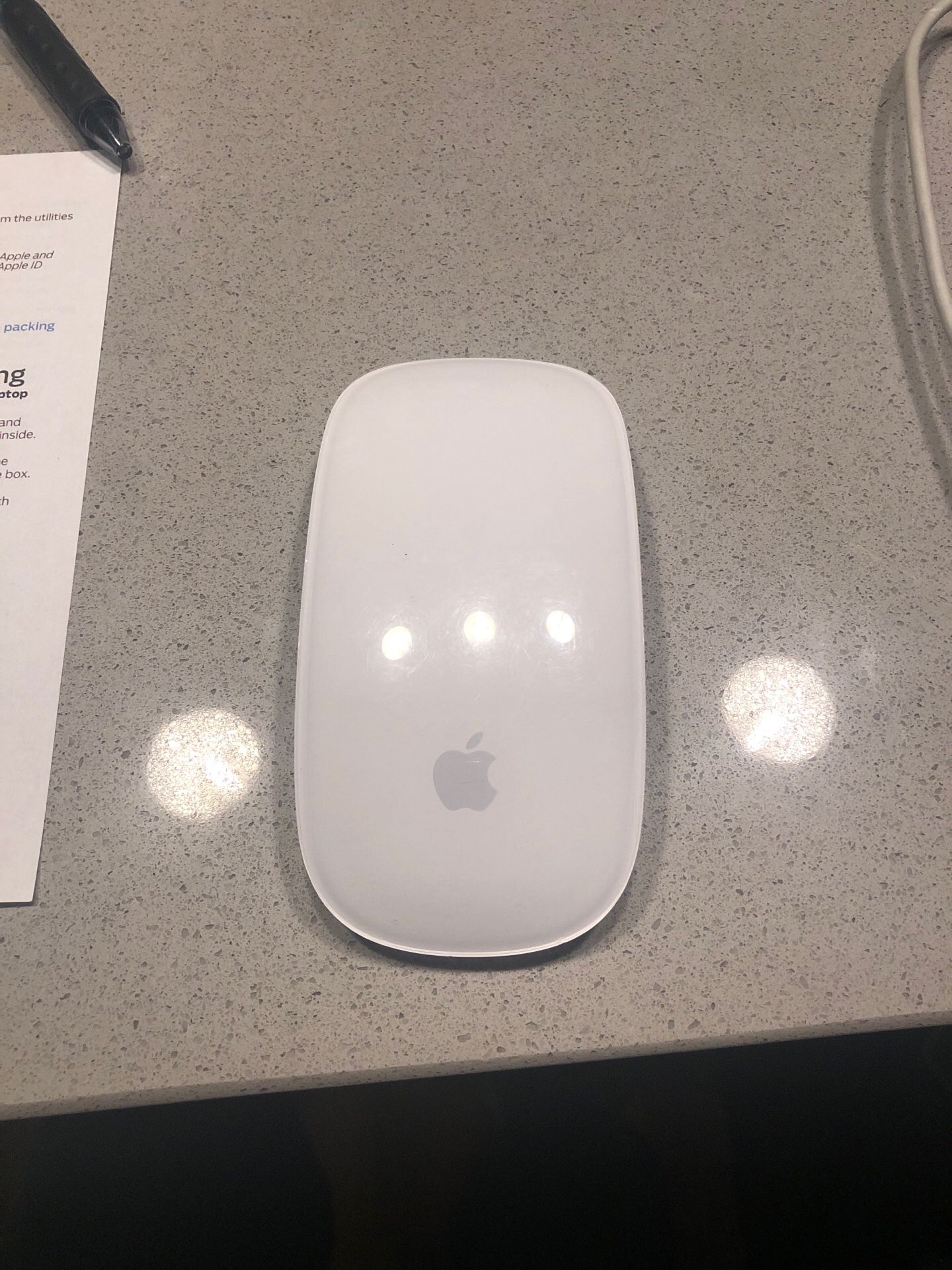 Apple mouse wireless Bluetooth