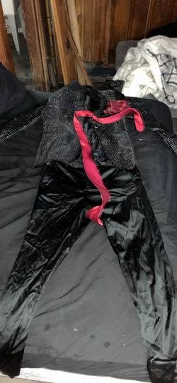 Prom suit