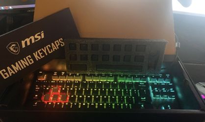Gk70 Gaming Keyboard