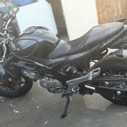 2013 Suzuki SFV650