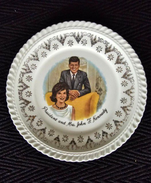 1960 President and Mrs. John F. Kennedy Plate