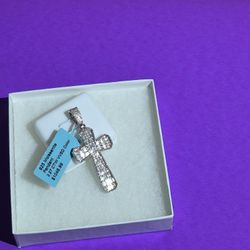 925 Silver Moissanite Cross Pendent 