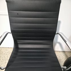 Desk Chair, Used chair, like new., $80 