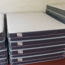 King Size Mattress 10” Inches Thick ✨New From Factory Excellent Comfort Also Available: Twin, Full And Queen Same Day Delivery 🚚