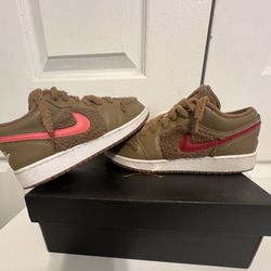 Jordan 1 Low Utility Teddy Bear (GS)