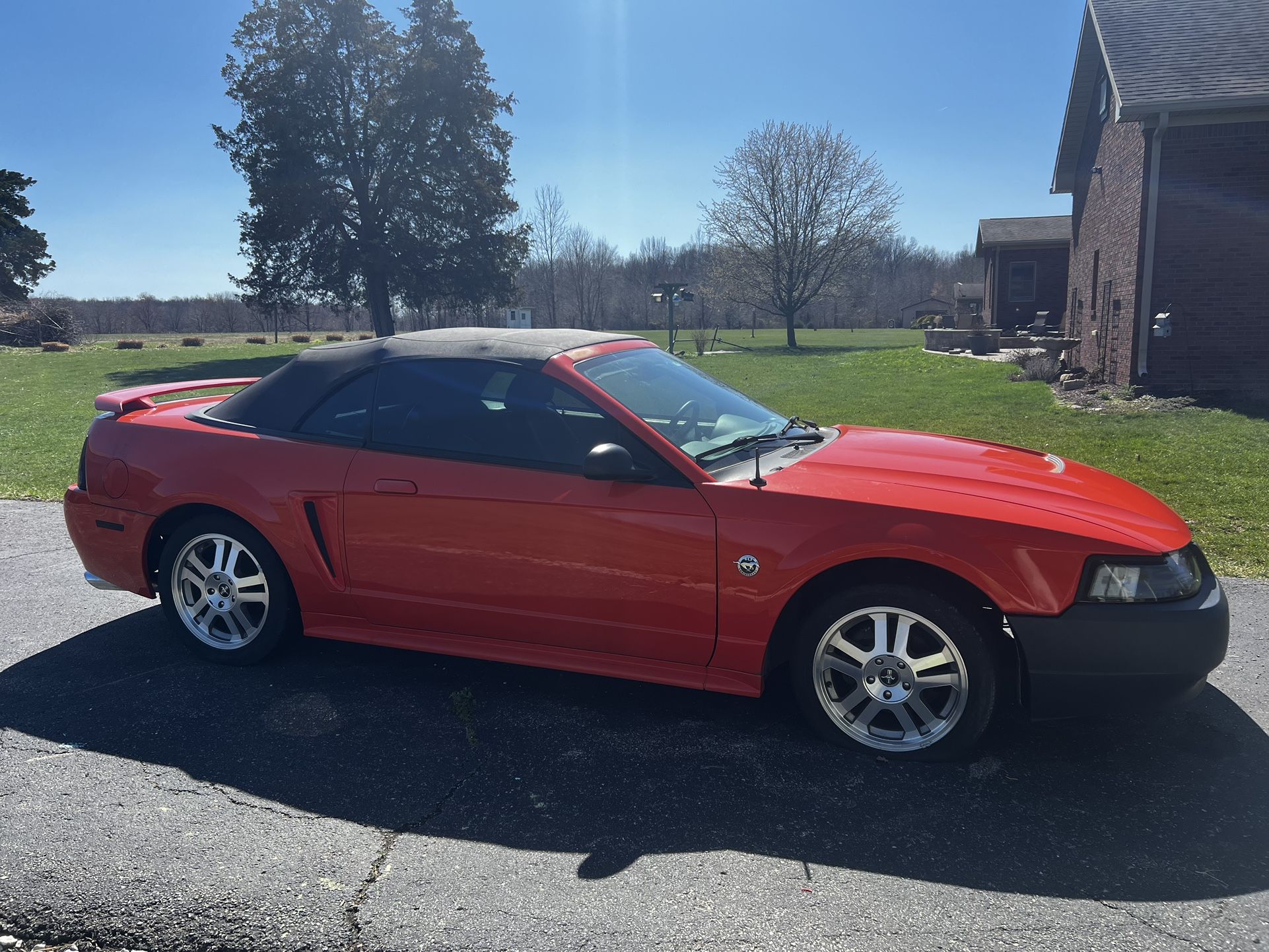 2004 Ford Mustang