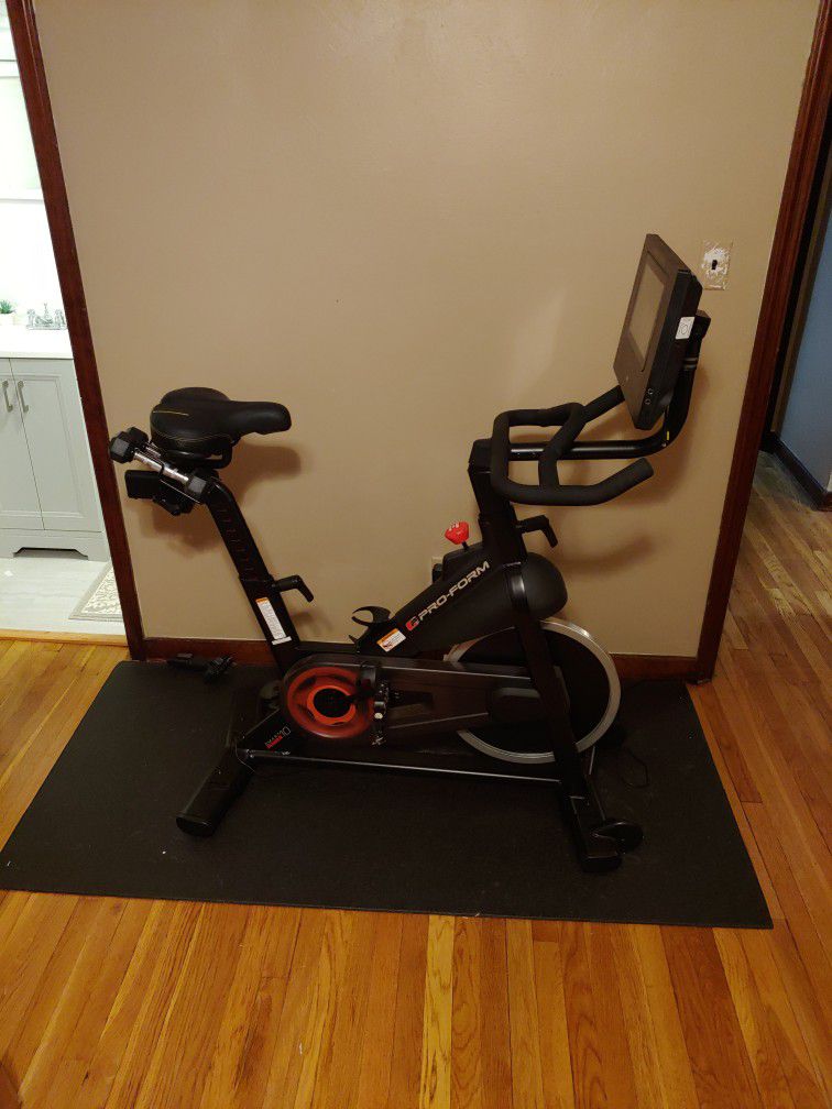 *New Price* Pro-Form Smart Power 10.0 Exercise Bike