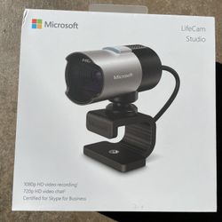 Microsoft LifeCam Studio Web Cam