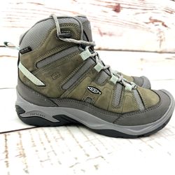 KEEN Womens  Circadia Mid Height Waterproof Hiking Trail Boot Shoes  Sz 7.5 