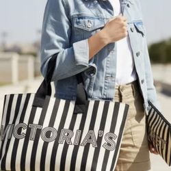 Victoria Secret Tote Bag And makeup bag