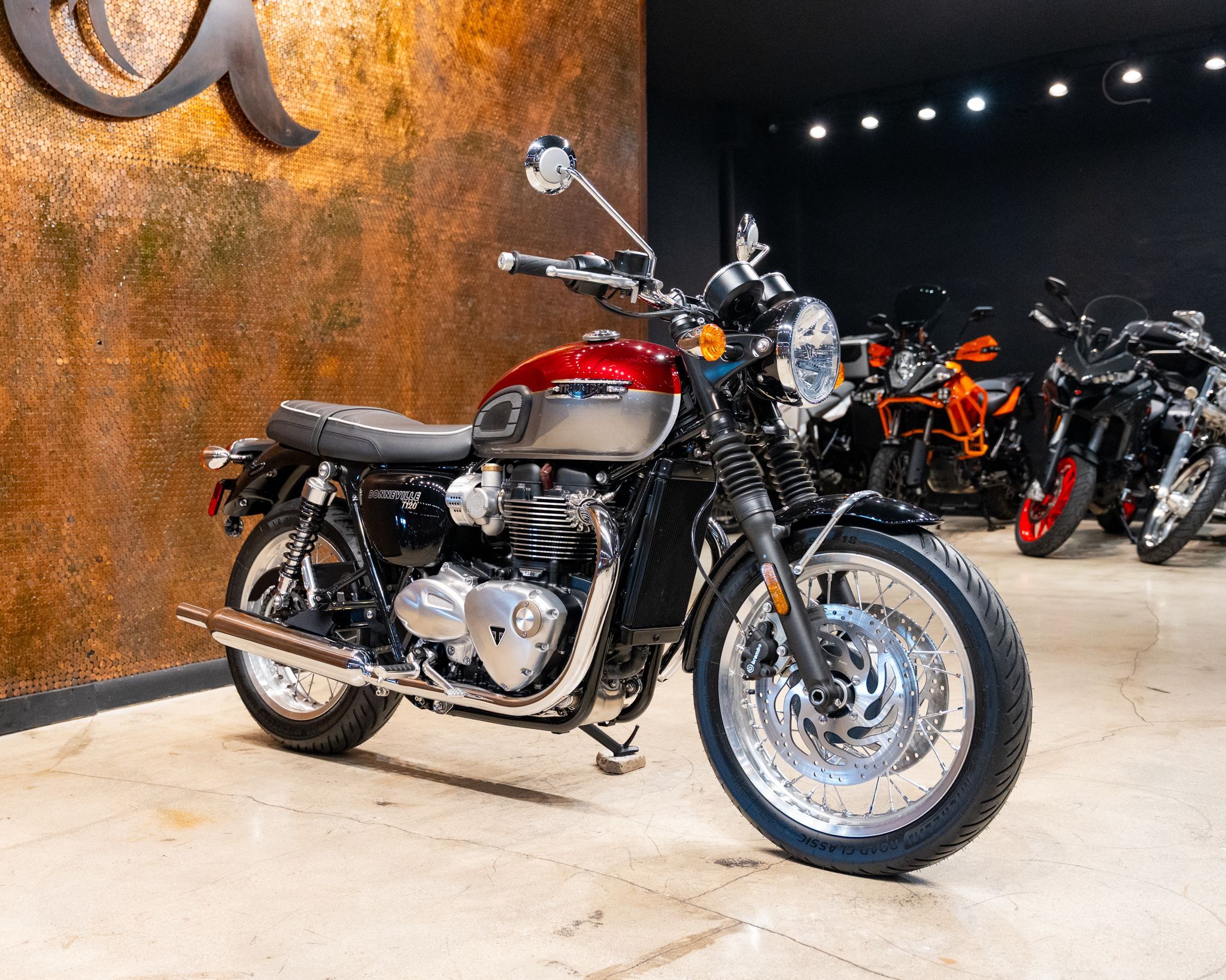 2023 TRIUMPH BONEVILLE 