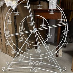 Ferris wheel Cupcake Display/holder
