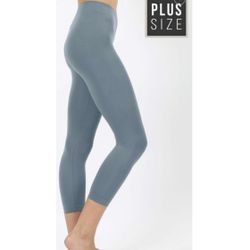 Plus size leggings