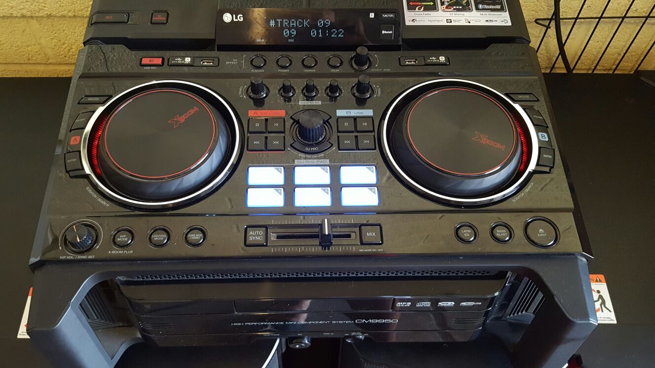 LG XBOOM PRO CM9950 4400w CD MP3 WMA USB BLUETOOTH MINI HI FI DJ