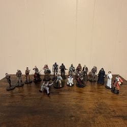 Disney Star Wars 20 Cake Toppers Figures