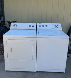 Whirlpool washer and gas dryer