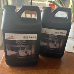 2 Bottles of Halloween Fog Solution 