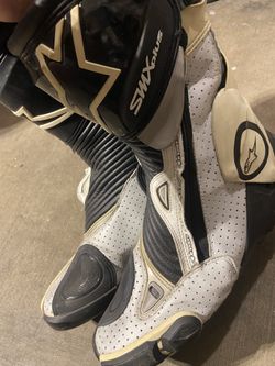 ALPINESTARS SMX PLUS MOTO BOOTS “ Willing Also To Do A Trade. Let Me Know What You Have.”