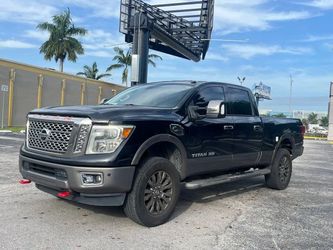 2018 Nissan TITAN XD Crew Cab