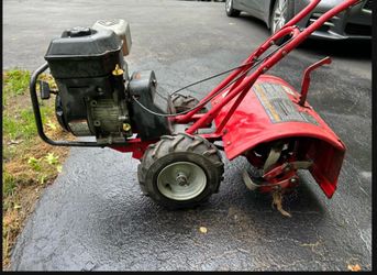 Troy Bilt 21A-643B711 Super Bronco CRT Roto-Tiller