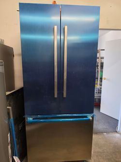 Bosch Benchmark 36" Built-In Refrigerator | Brand New Open Box | Stainless Steel