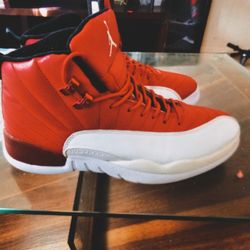 Jordan Retro 12 