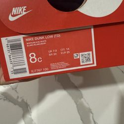 Nike Dunk Low 